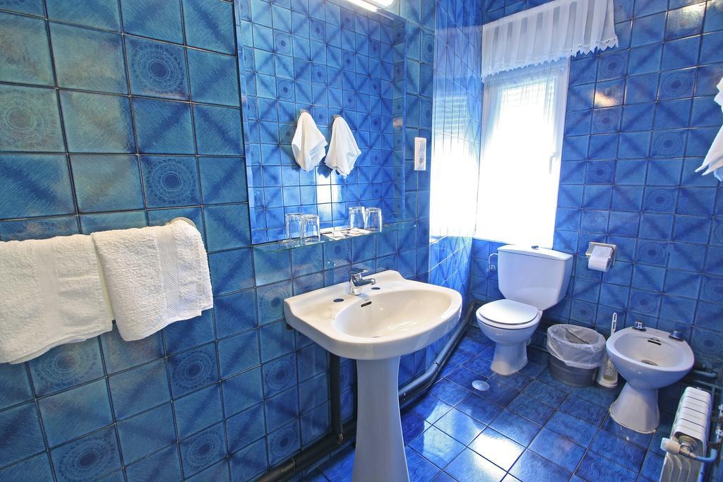 Hosteria El Capricho Viono Quarto foto